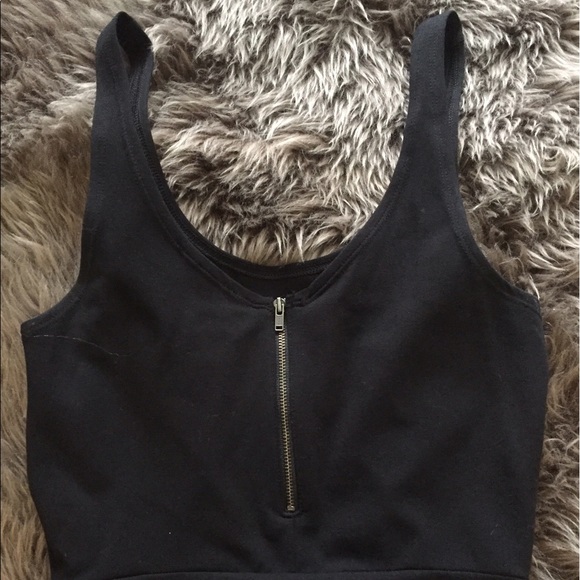 Black Dress. - Picture 4 of 4