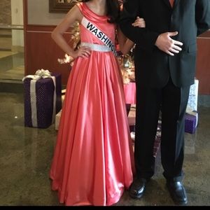Prom / Pageant Dress