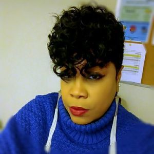 Meet your Posher, Tawana