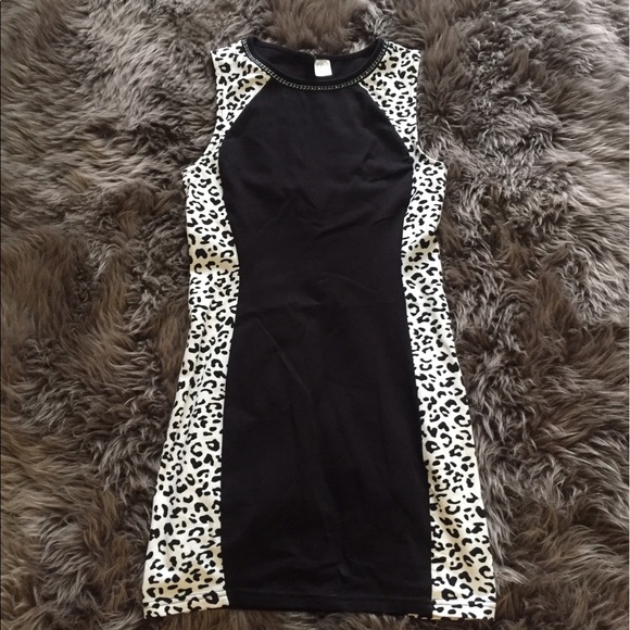 Mini Black Dress with animal print. - Picture 1 of 3