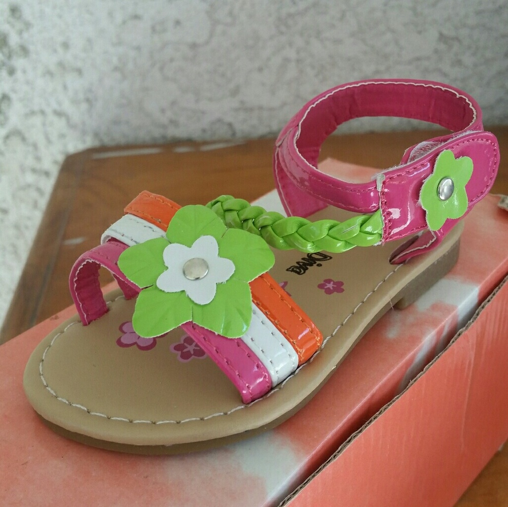 Baby sandals