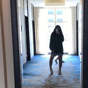 Meet your Posher, Saira