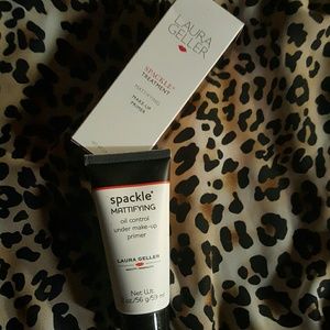 🔴Laura Geller Mattifying spackle primer