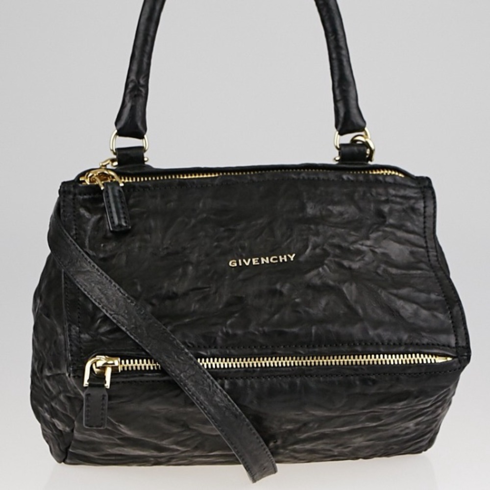⛔️SOLD⛔️ Givenchy Pandora Small Authentic
