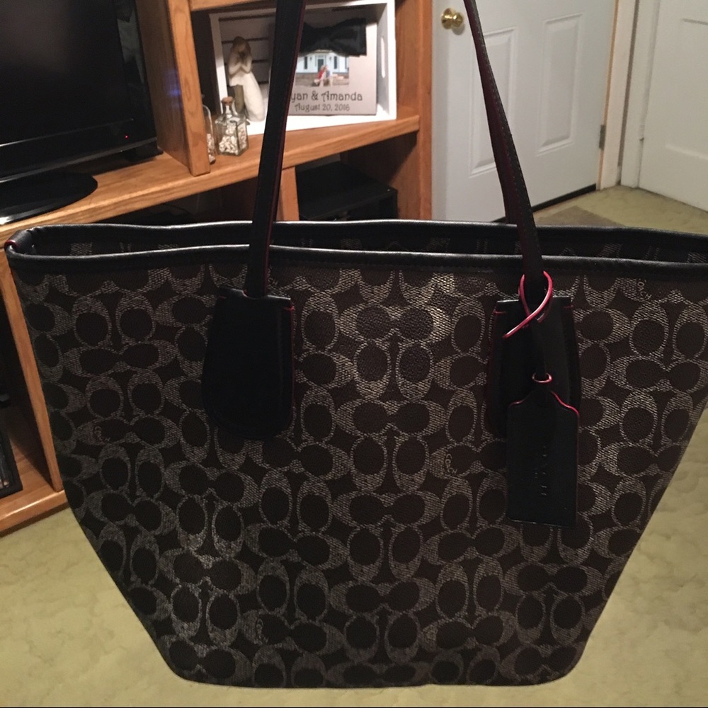 Coach purse