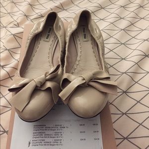 ‼️Flash Sale‼️Miu Miu nude flats