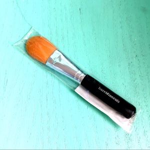 BareMinerals Maximum Coverage Face Brush