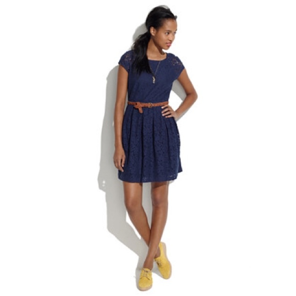 Madewell lace cap-sleeve dress with pockets