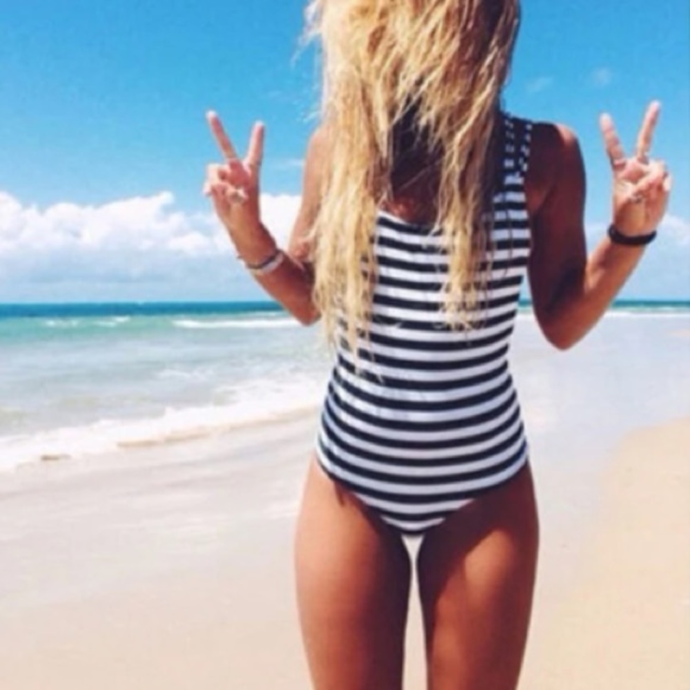 Black White Stripe Strappy One Piece Swimsuit