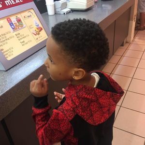 Meet your Posher, Allison