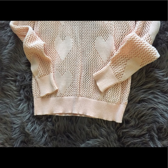 Forever 21 Heart Pink Sweater. - Picture 3 of 4
