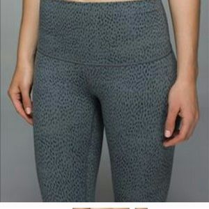 Lululemon leggings