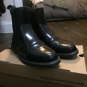 Dr. Martens Flora Chelsea Boot Sz 8
