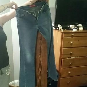 Levis womens size 7