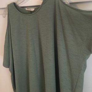 Cold shoulder tunic.