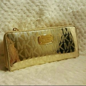 MICHAEL KORS GOLD WALLET LARGE SIZE