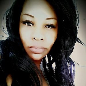 Meet your Posher, Tonya