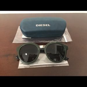 Diesel women sunglasses brand new