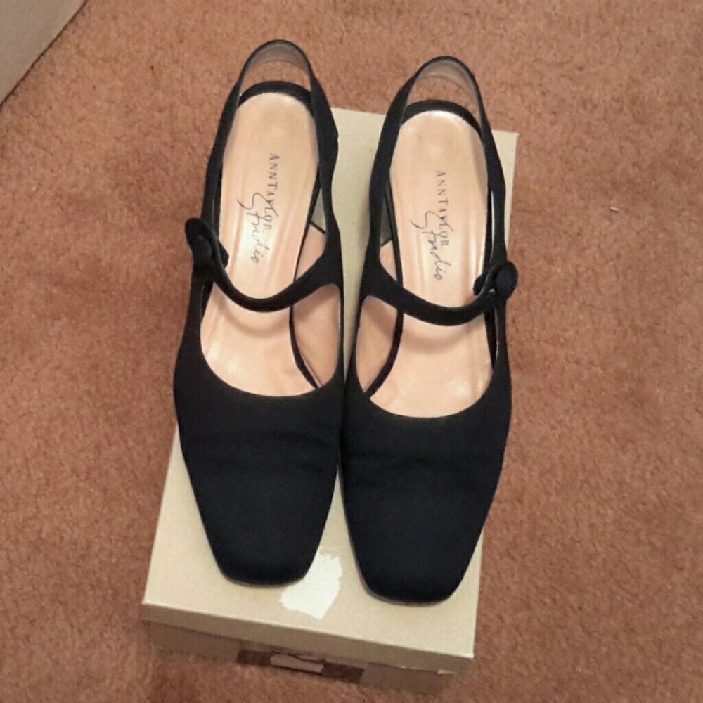 Fabric navy shoes from Ann Taylor