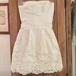 Hollister strapless white eyelet dress size xs