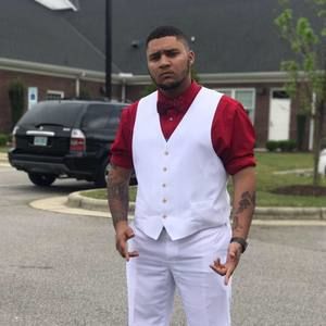 Meet your Posher, Nicholas