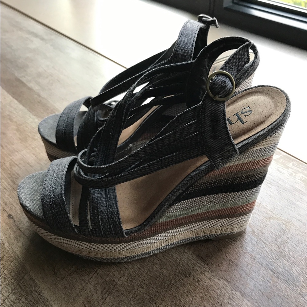 Shï by Journey Multi-Striped Wedges Sz 8.5