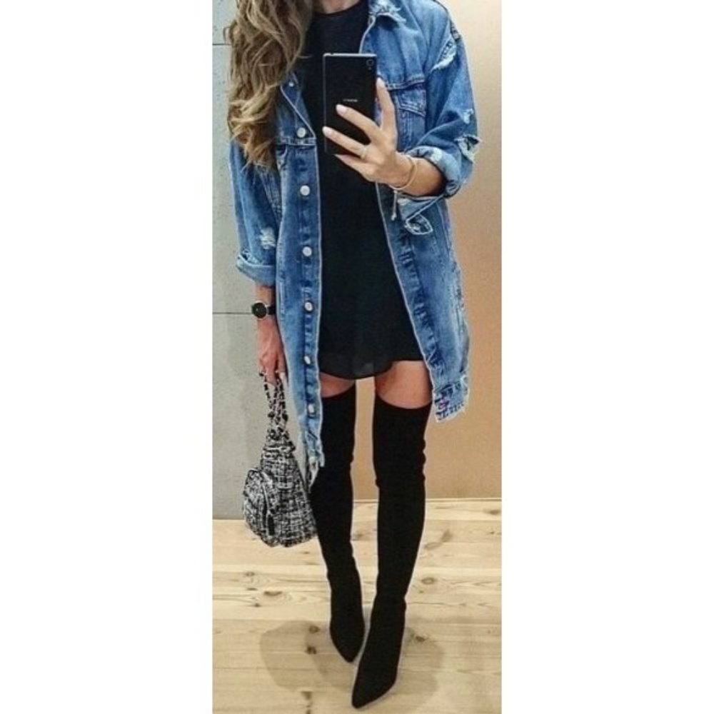 ** RESTOCKED ** Sierra Oversized Denim Jacket - Picture 2 of 5