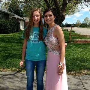 Meet your Posher, Addy