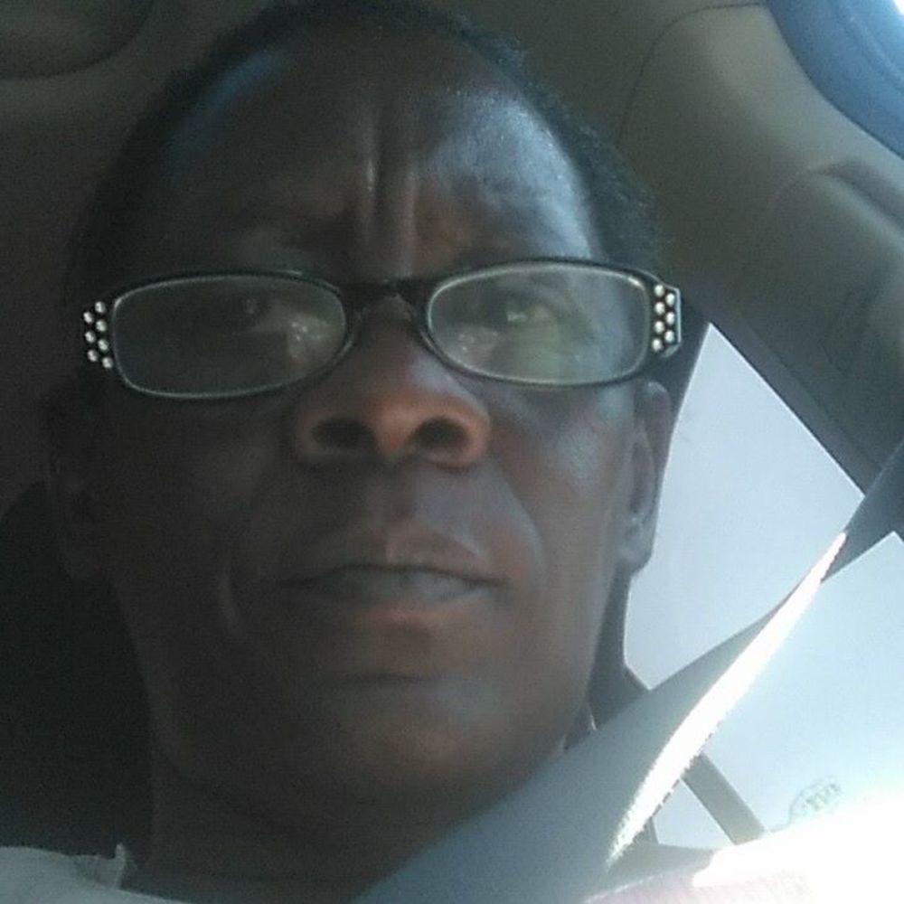 Meet your Posher, Leasie