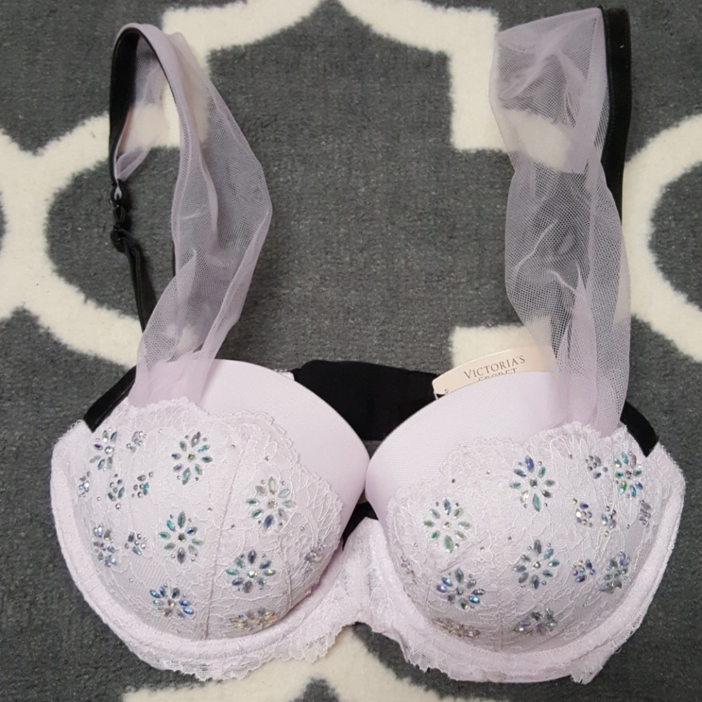 New Victoria's Secret Dream Angles Bra (32DD)