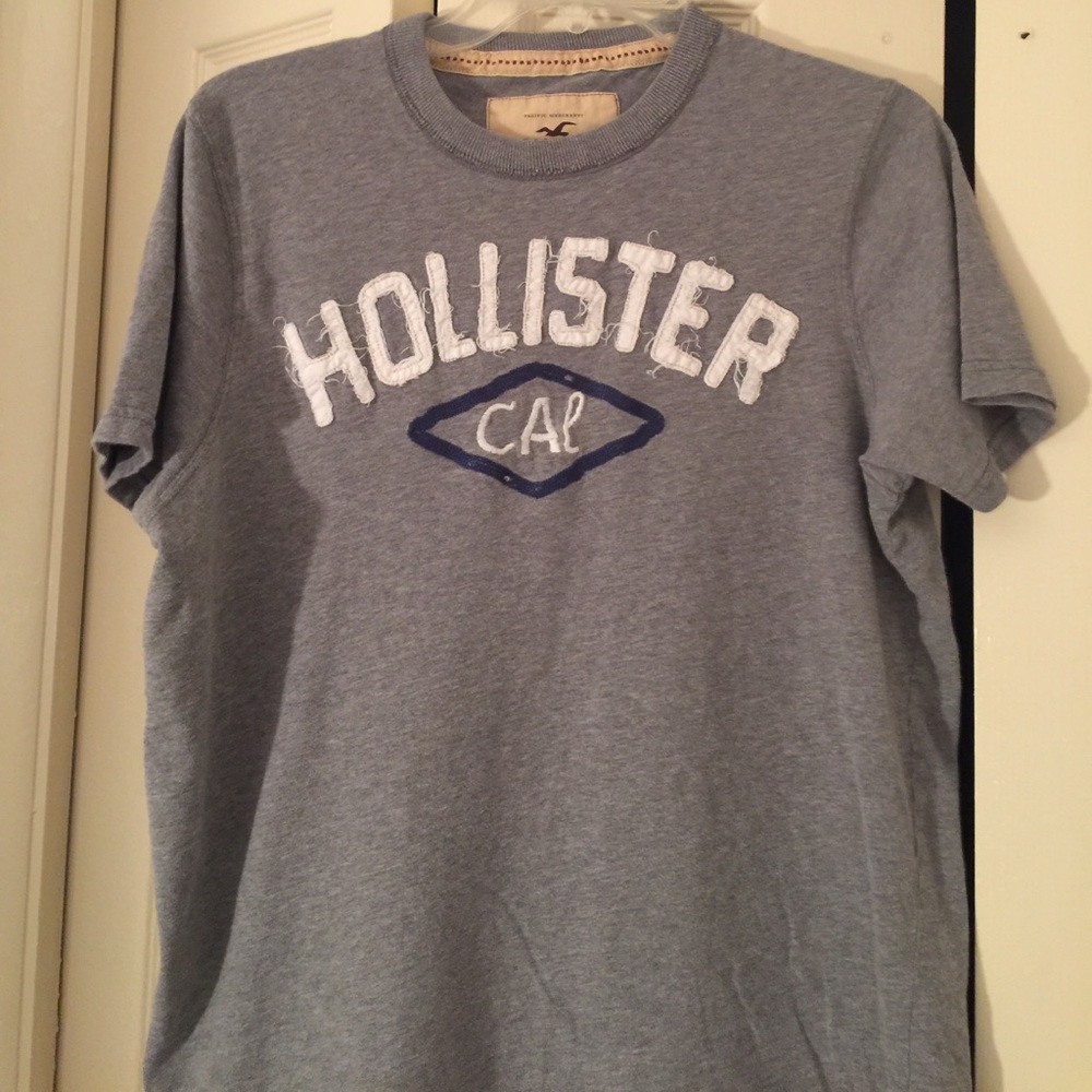 Men's Hollister t-shirt size large