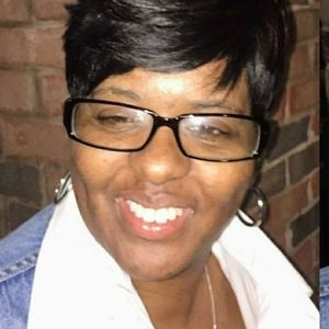 Meet your Posher, Latoya