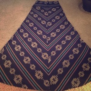 Maxi skirt
