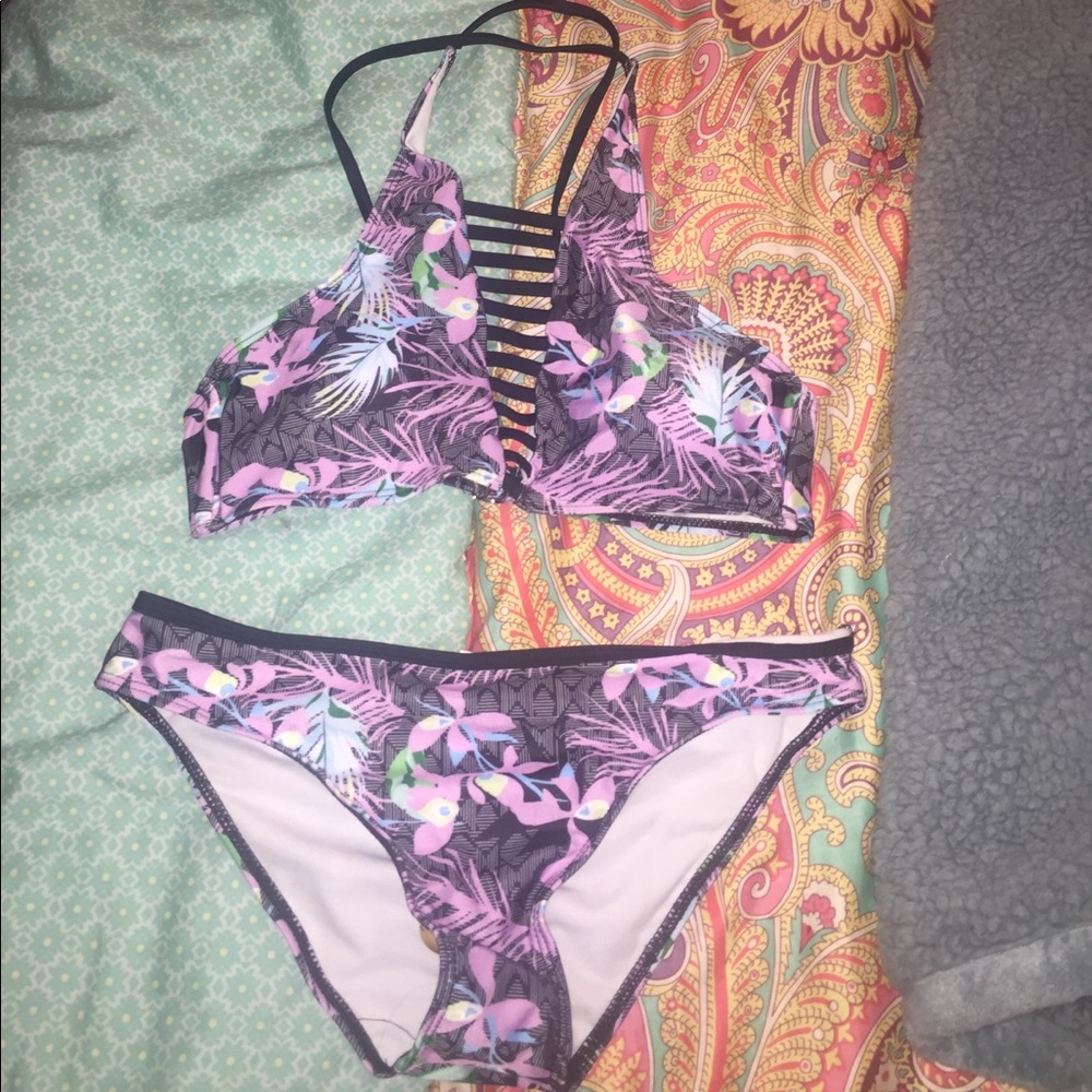 Swim suit