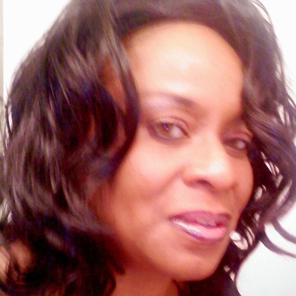 Meet your Posher, Deidra - Picture 1 of 1