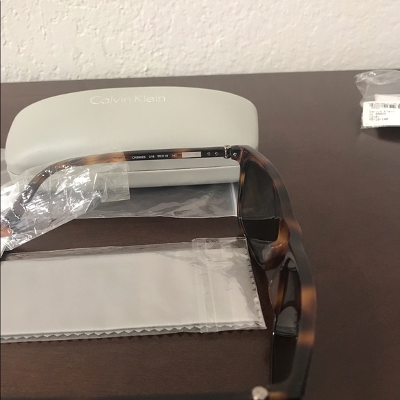 Calvin Klein woman sunglasses new never used