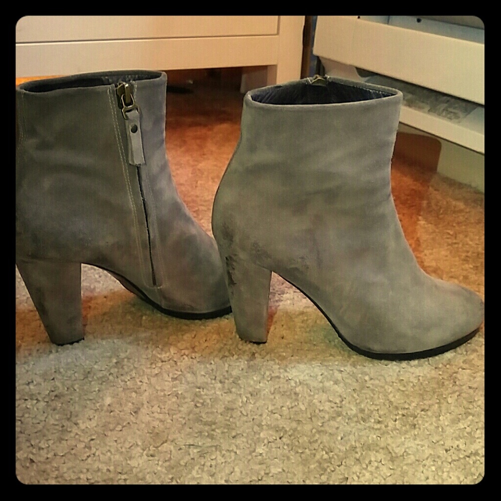 n.d.c. Made by Hand booties