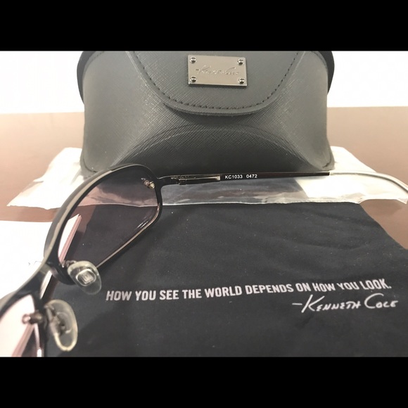 Kenneth Cole woman sunglasses new never used main image 4