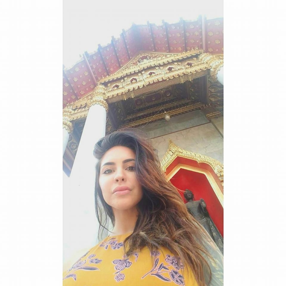 Meet your Posher, Camila