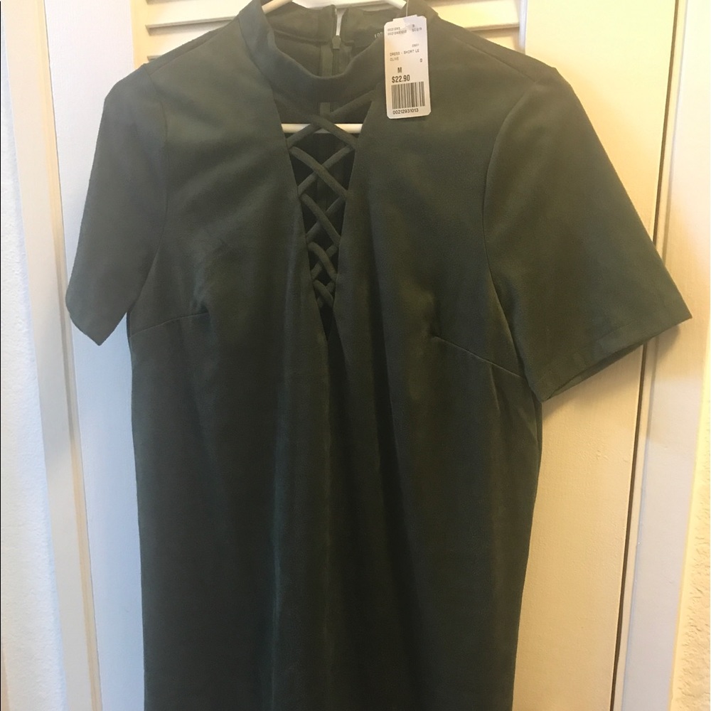 Women's dress size MED