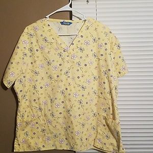 Cutr scrub top flowers and butterflies