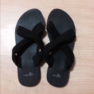 Sanuk Sandals