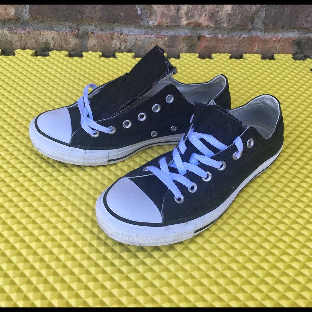 Converse Sneakers Black White