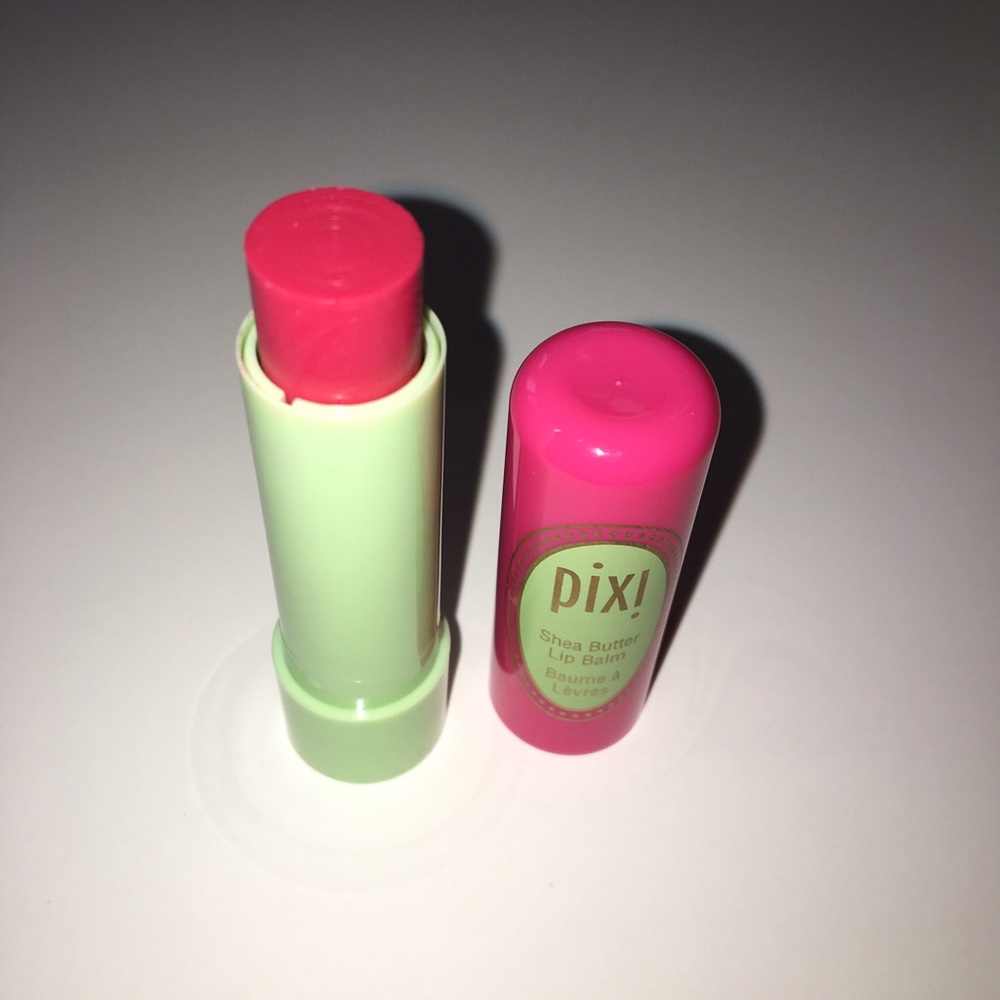 Pixi Shea Butter Lip Balm, Ripe Raspberry π - Picture 4 of 5