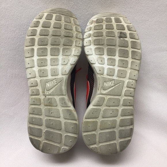 Nike Roshe Run Kids - Picture 7 of 8