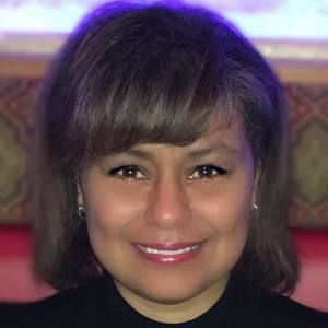 Meet your Posher, Jeannine