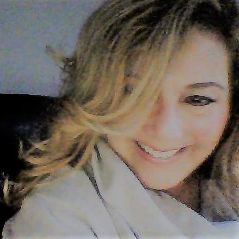Meet your Posher, Annette