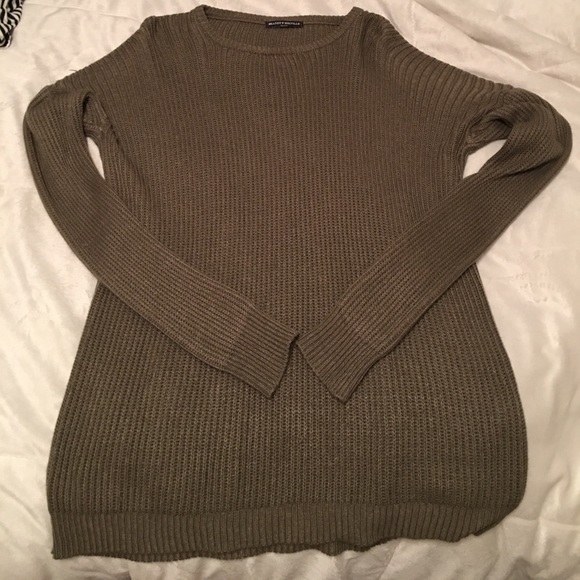 Brandy Melville green sweater - Picture 1 of 2
