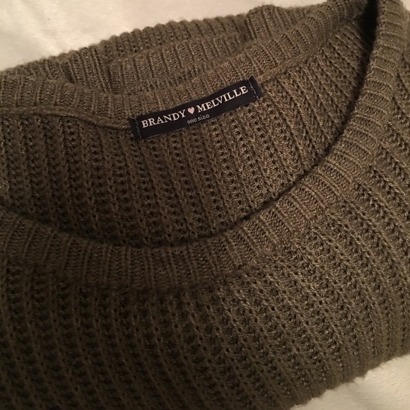 Brandy Melville green sweater - Picture 2 of 2