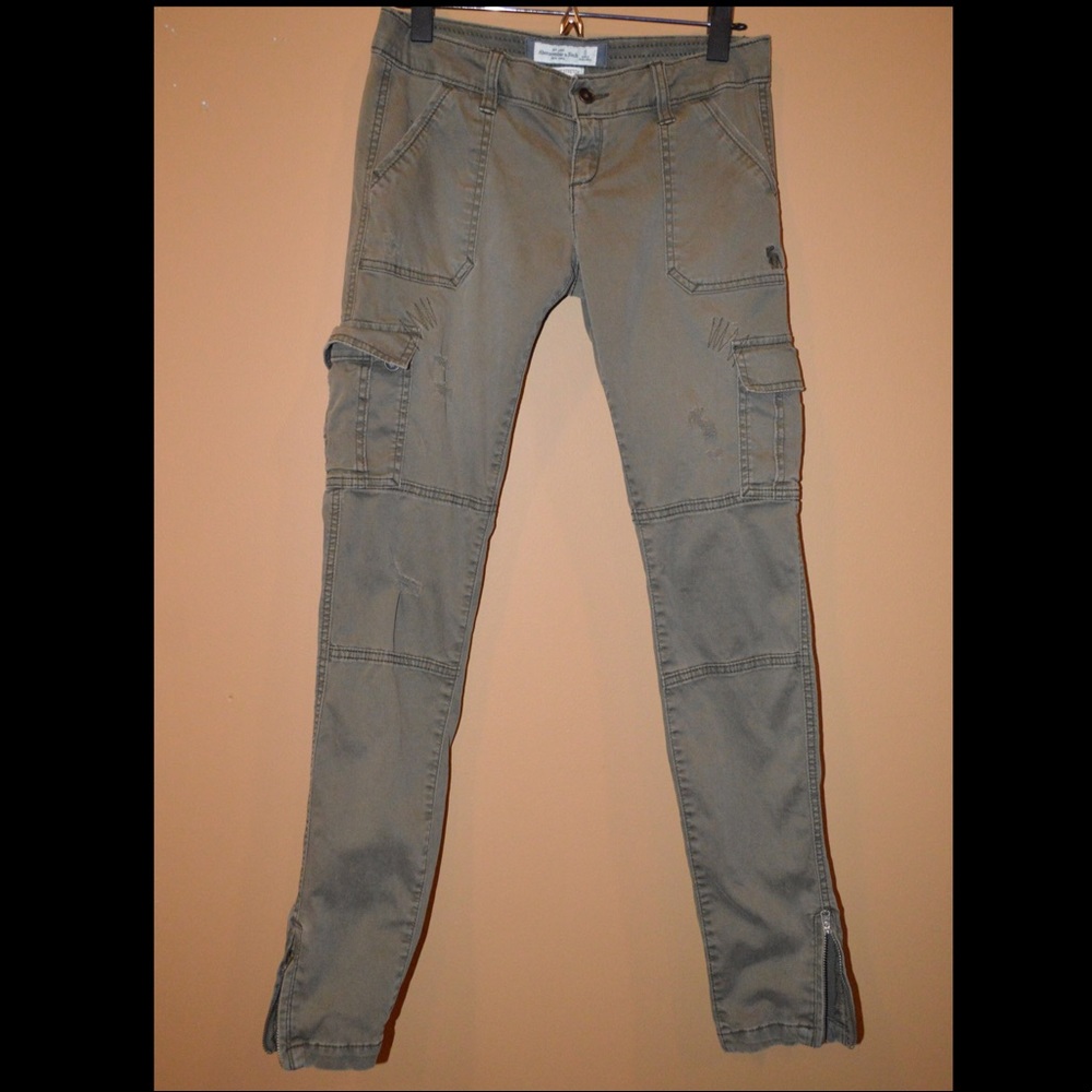 Skinny Military Green A&F Pants-Size 0